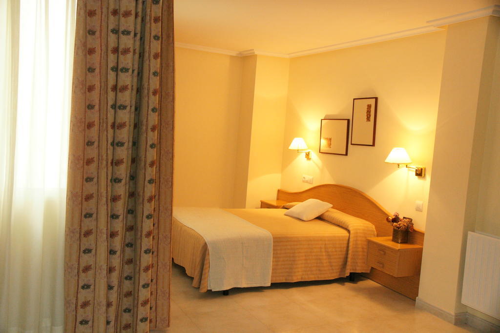 Hotel La Branina Villablino Buitenkant foto